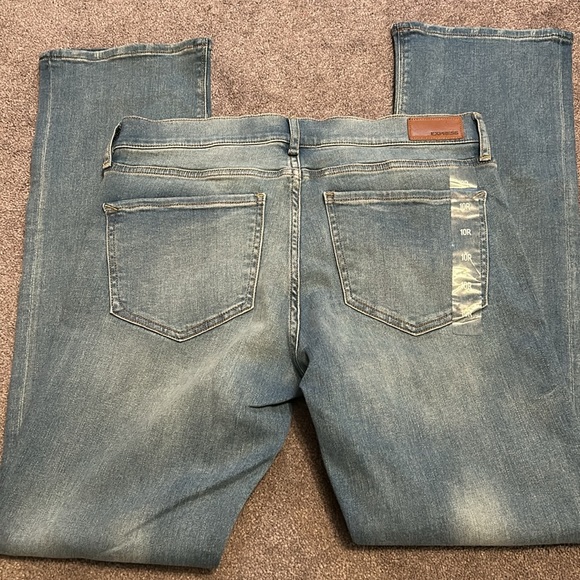 Express ultimate stretch mid rise boot jeans size 10R - Picture 3 of 3